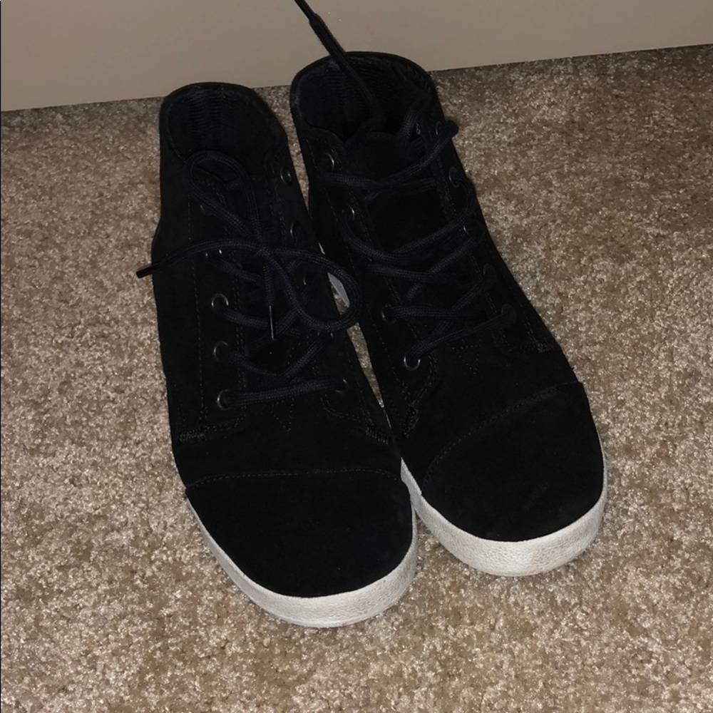 Toms high top sneakers